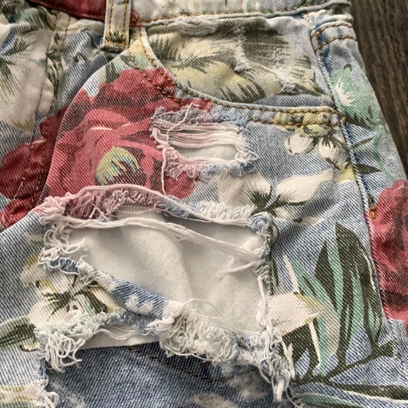 miss bonbon shorts - Picture 4 of 6